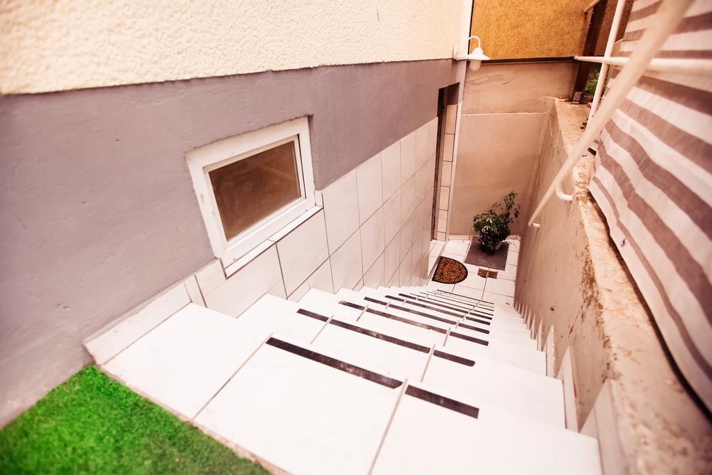 Basement Apartment Köln Ngoại thất bức ảnh
